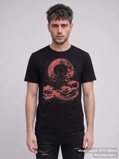 Cthulhu red moon horror tee
